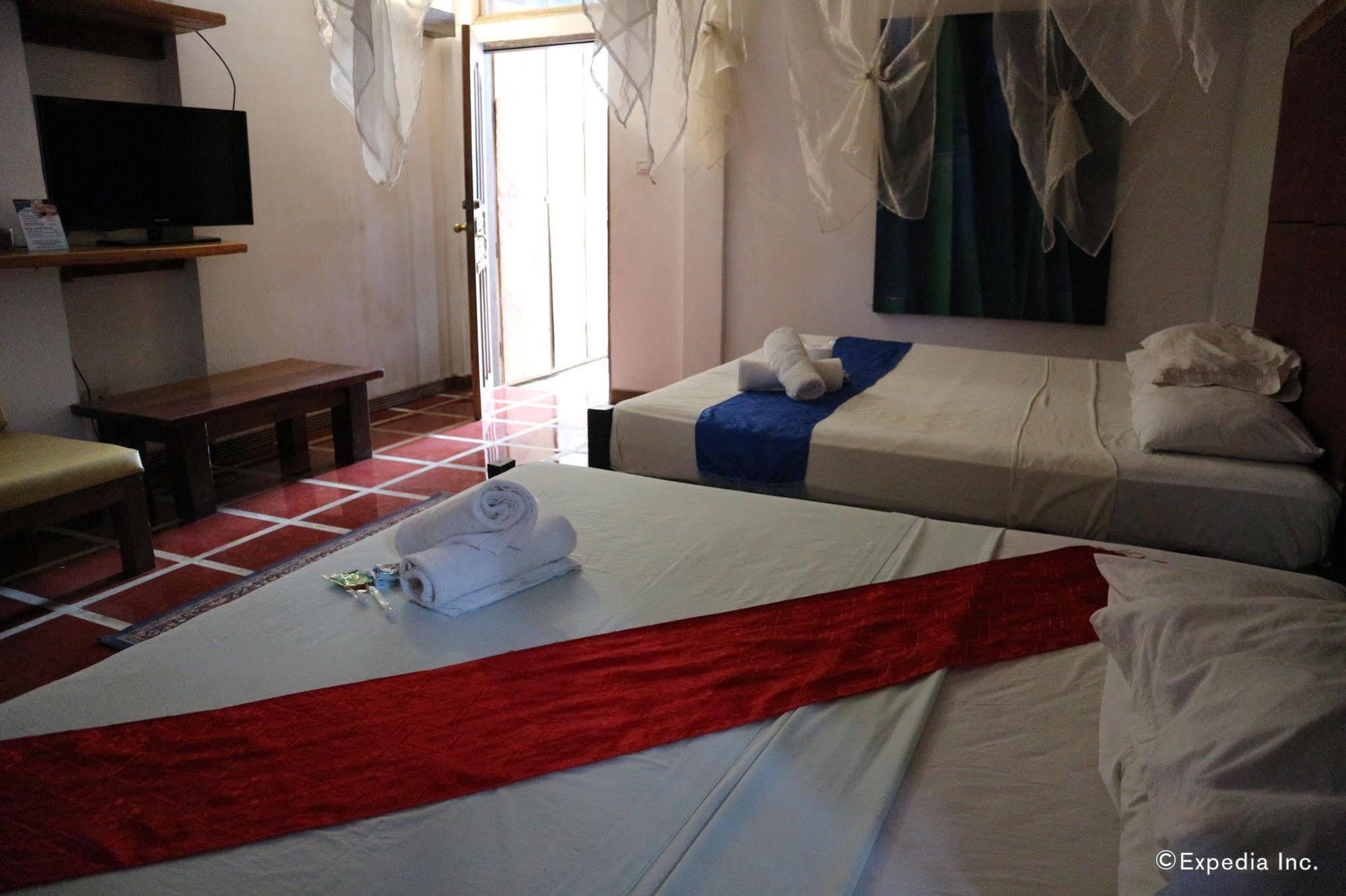 The Lotus Garden Suites Puerto Princesa Exterior photo