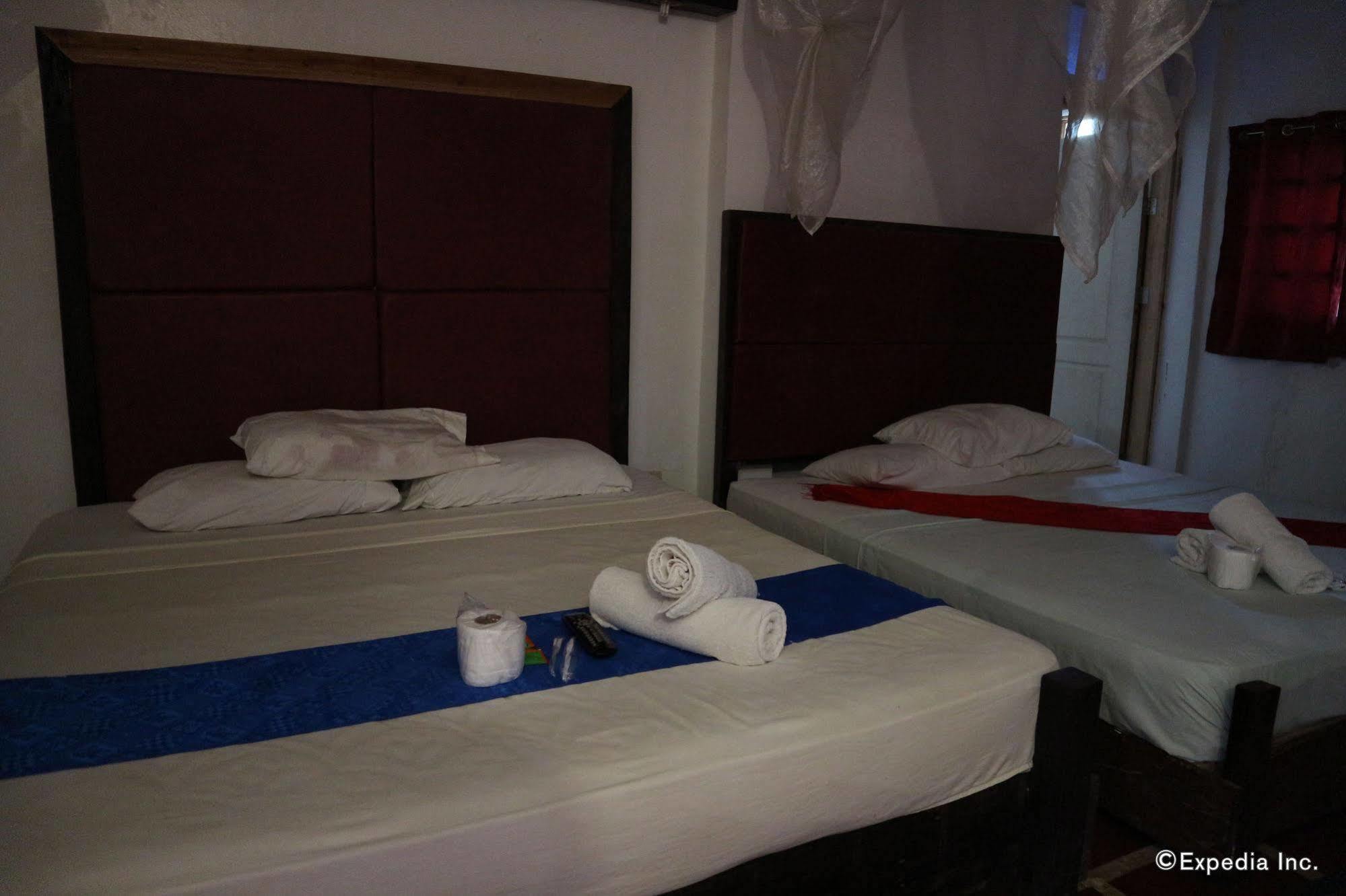 The Lotus Garden Suites Puerto Princesa Exterior photo
